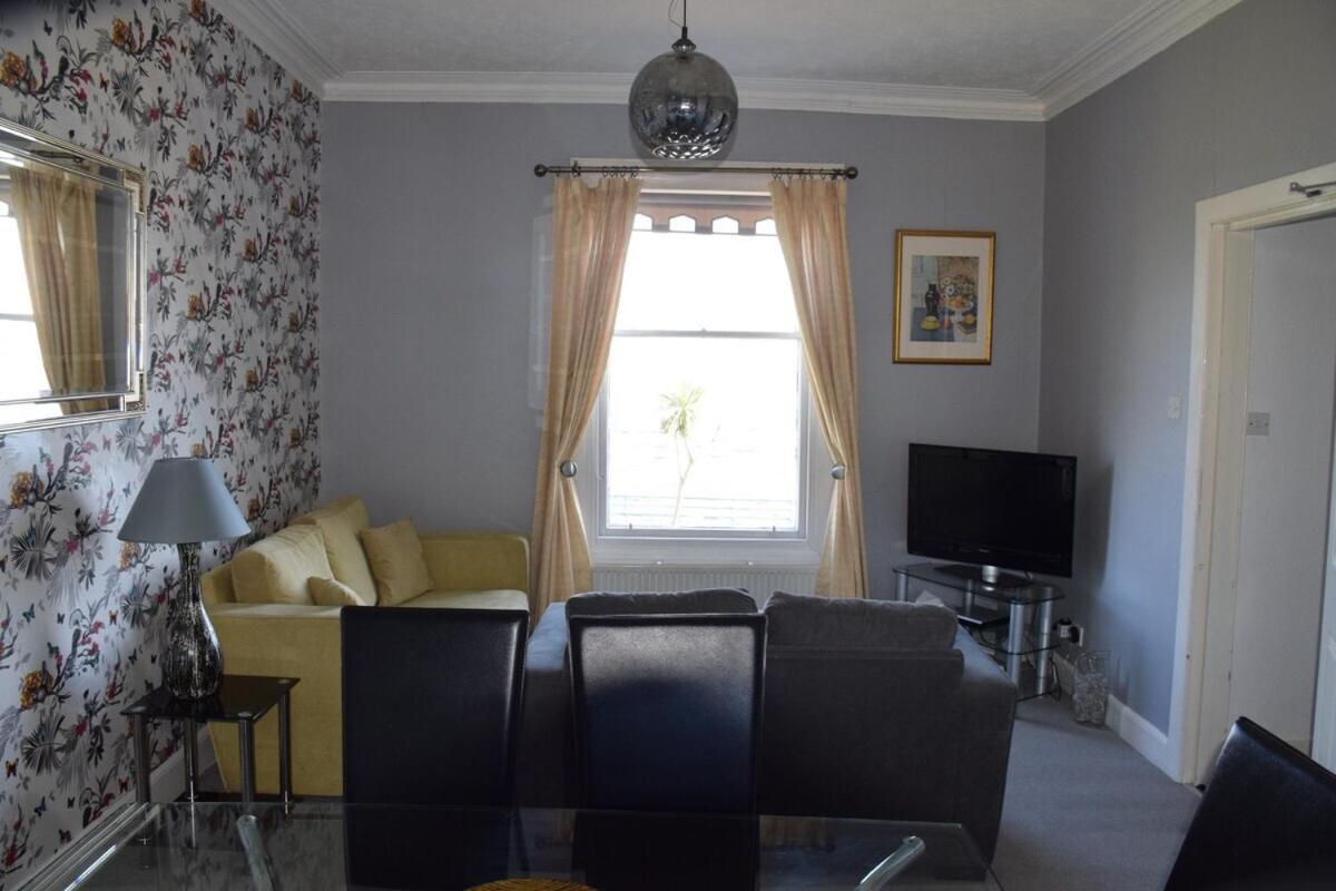 One Marine Place Port Bannatyne Chambre photo